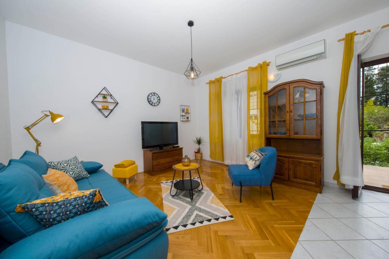 3 Bedroom Apartment Antonio Kaštela 外观 照片