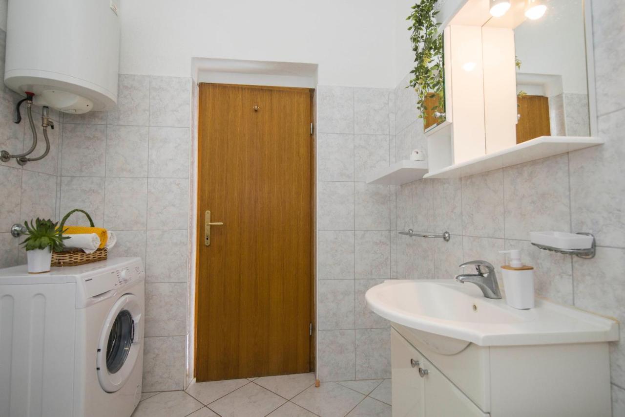 3 Bedroom Apartment Antonio Kaštela 外观 照片